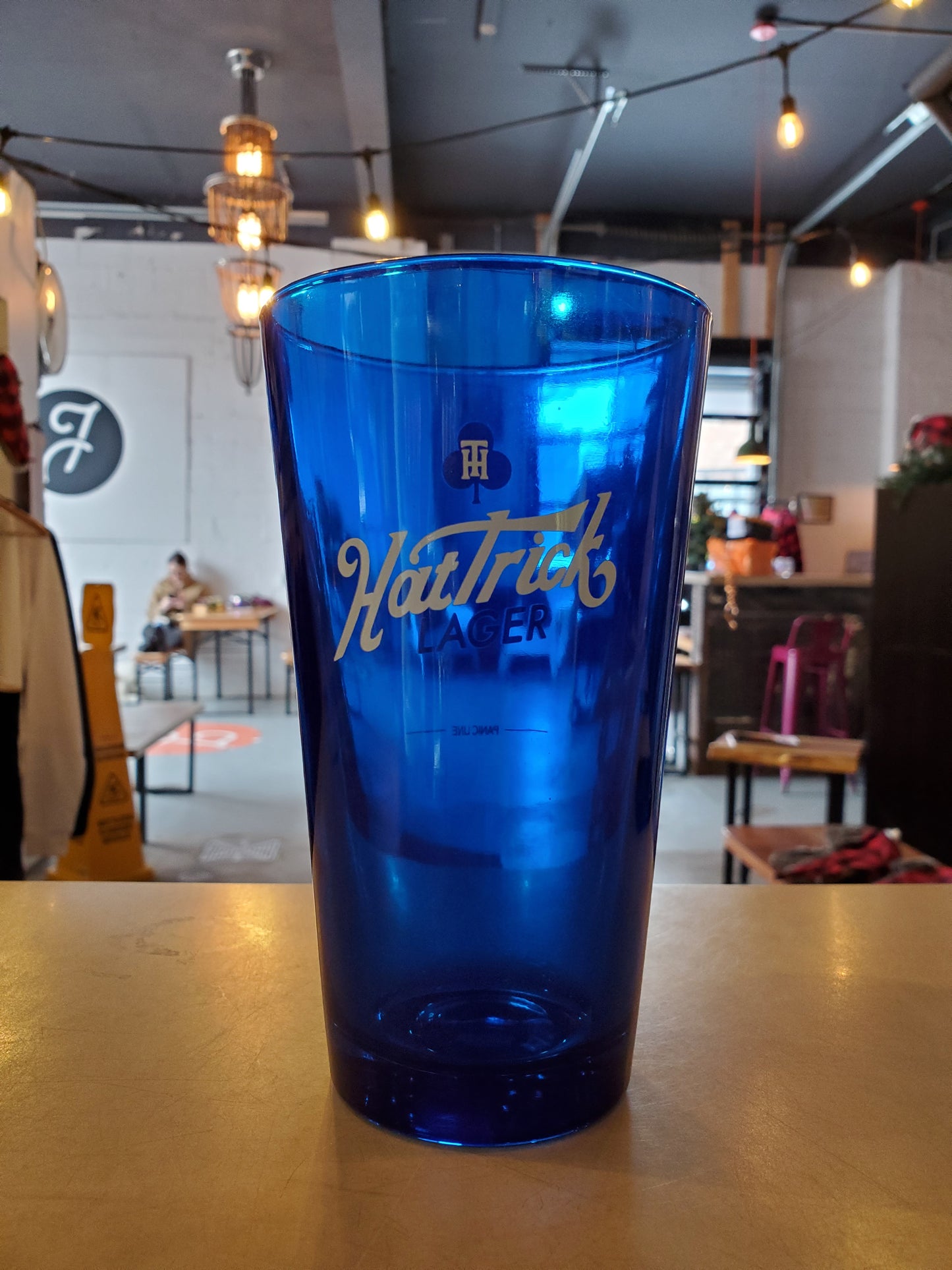 20 oz Blue Hat Trick Glass
